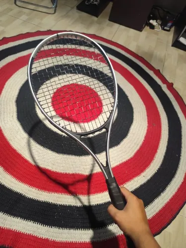 Raquete de Tênis Decathlon + 3 Bolinhas Wilson Championship