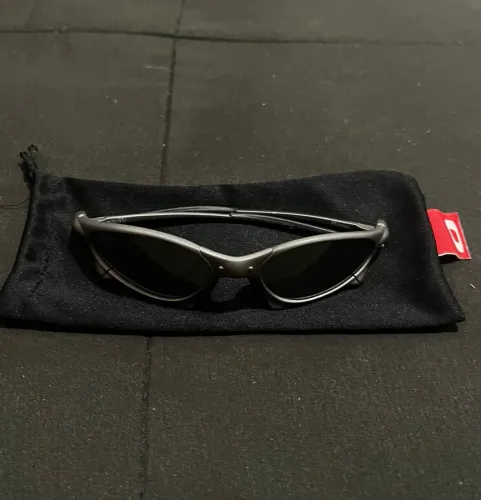 óculos de sol oakley