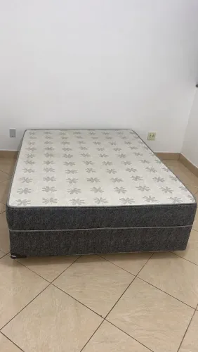Cama casal