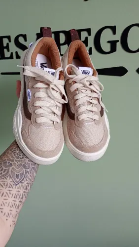 Tênis novo vans 35,36
