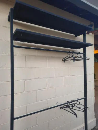 Arara de Parede Estilo Industrial
