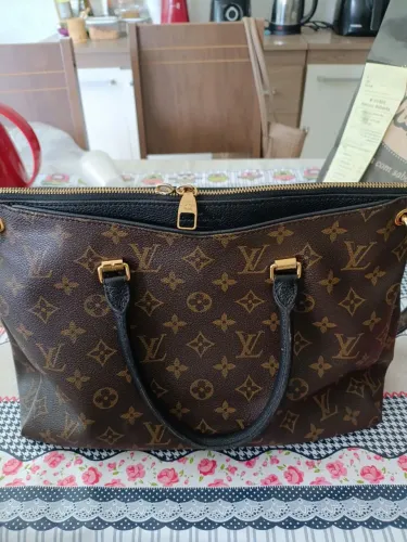 Bolsa Louis Vuitton Paris