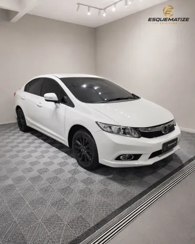 Honda Civic Sedan LXR 2.0 Flexone 16V Aut. 4P 2014