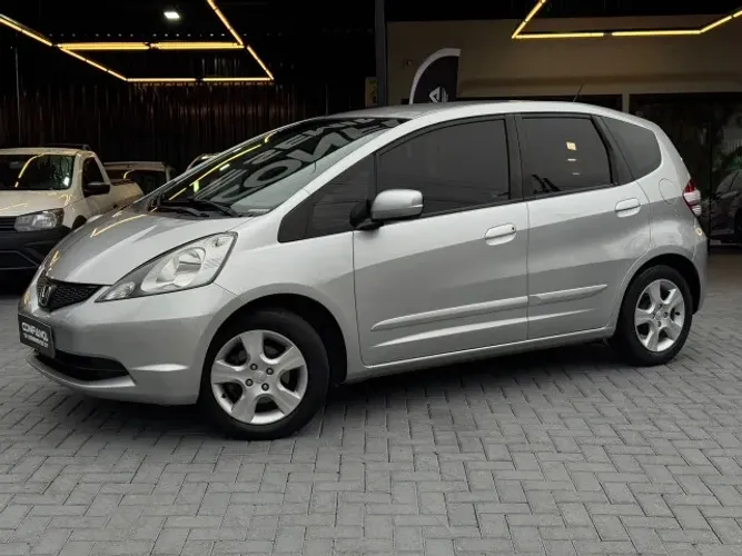 Honda Fit LX 1.4/ 1.4 Flex 8v/16v 5P Aut. 2011