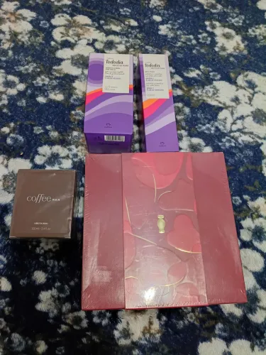 Kit Floratta. Perfume coffe man. Body Splash e sabonete todo dia