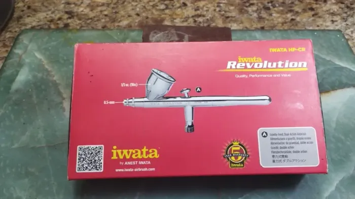 aerografo Iwatta Revolution 0.5