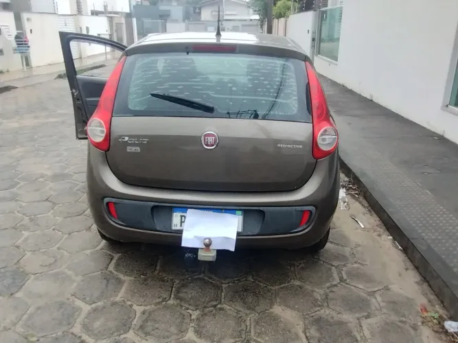 Fiat Palio Attractive 1.0 EVO Fire Flex 8V 5P 2016