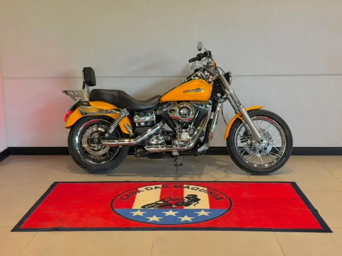 Harley-Davidson Dyna Super Glide Custom