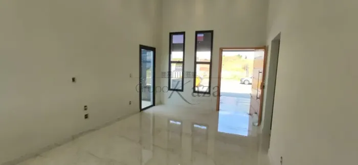 Oportunidade - Casa em Condomínio - Reserva do Vale - Caçapava Velha - 3 Dormitórios - 250