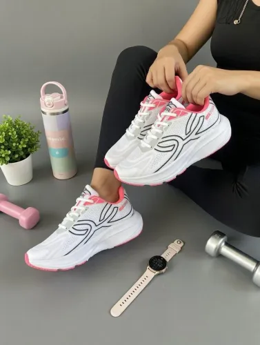 Tênis feminino 