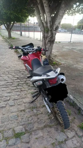 XRE 300 2014 De leilão sucata 