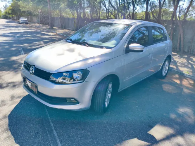 Volkswagen Gol Geração VI Comfortline 1.0 8V Total Flex Mec. 4P 2015