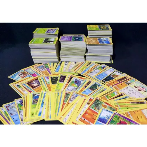 Lote de cartas Pokemon borda amarela 100 + 3 brilhantes - original  
