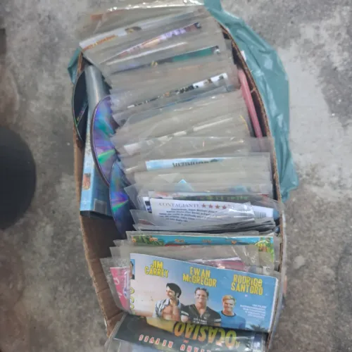 Doação mais de 300 filmes em CD