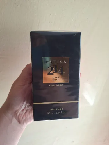 Perfume 214 Dark Mint