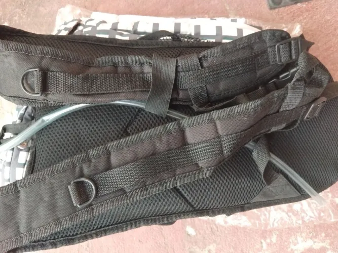 MOCHILA DE HIDRATAÇÃO 