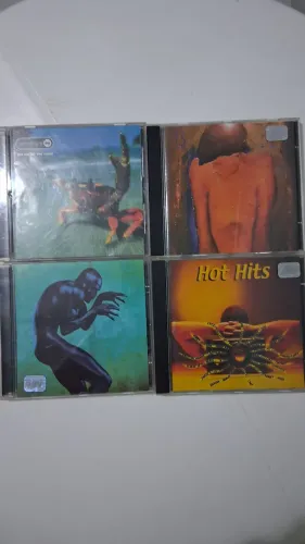 Cds Rock Pop metal com marcas de uso