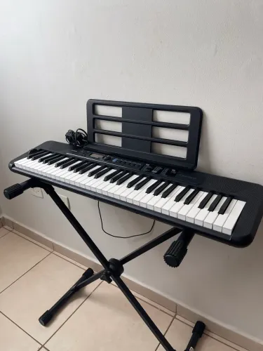 Teclado Casio S3000