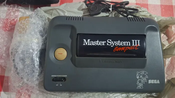 Master System 3 Compact Modelo Placa Pesada