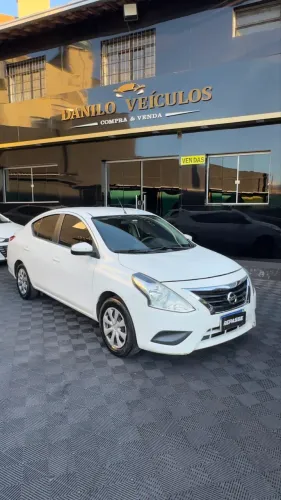 Nissan Versa 1.0 12V Flexstart 4P Mec. 2018