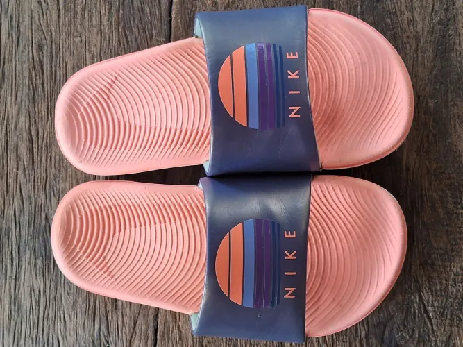 Chinelo Nike n.30