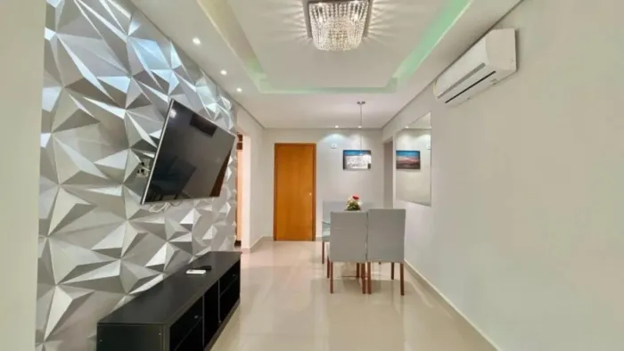 Apto de 2 Dorm c/ SUÍTE, 150 METROS DA PRAIA, 80 m², BAIRRO: TUPI.