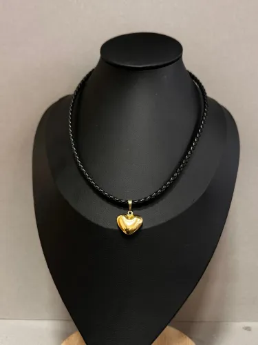 Corrente de Couro e Ouro 18k