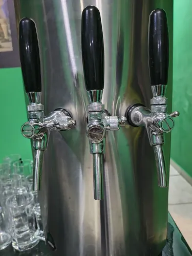 Máquina De Chopp Chopeira completa