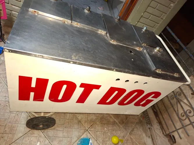 Carrinho de cachorro quente