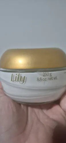 Creme Hidratante Lily Novo