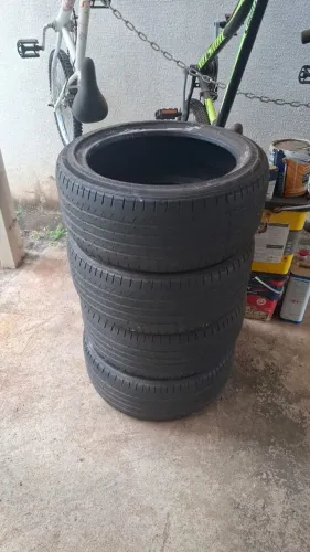Pneu original