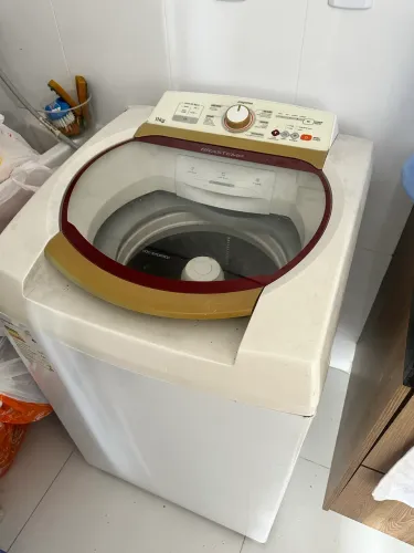 Vendo máquina de lavar em perfeito estado