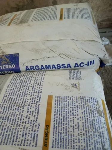 Argamassa direito de fábrica