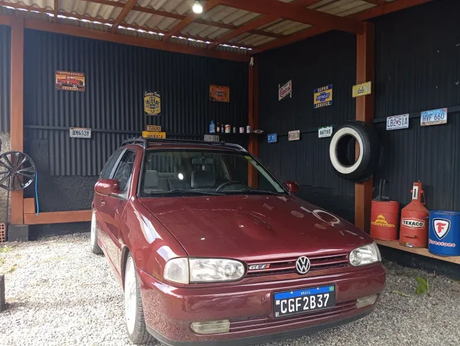Volkswagen Parati Glsi 2.0 / GLS/ Surf 1.8 (álcool) 1996