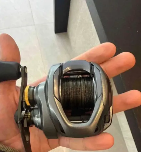 Carretilha Curado DC 150 XG