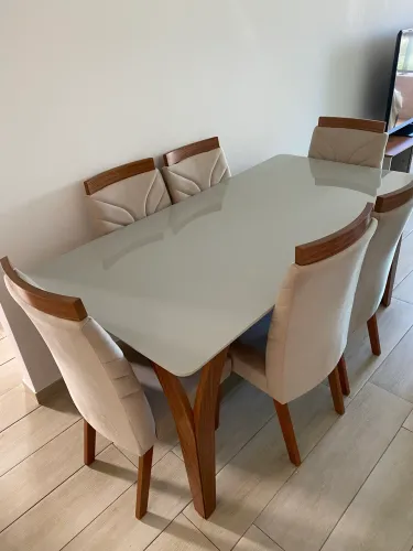 Mesa de jantar 6 lugares + 6 cadeiras 