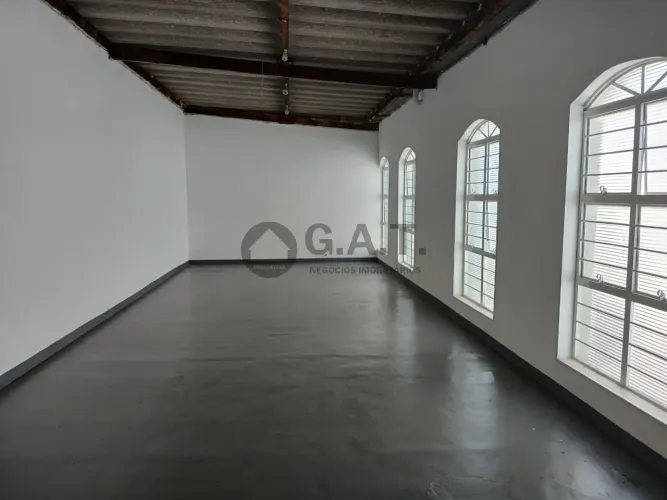 Salão Comercial para Locação em Sorocaba-SP, Jardim Faculdade: 1 Sala, 2 Banheiros, 74m² d