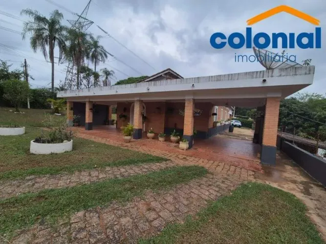 Chácara à venda em Jundiaí-SP, bairro Medeiros: 3 quartos, sala, 2 banheiros, 10 vagas, ma