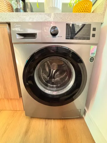 Máquina de Lavar Roupas Midea 