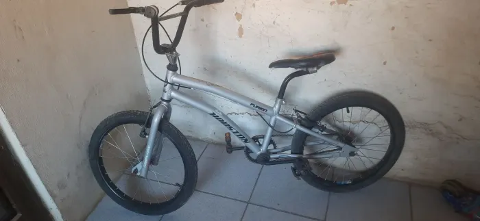 Bicicleta Houston Aro 20 Fúria Prata