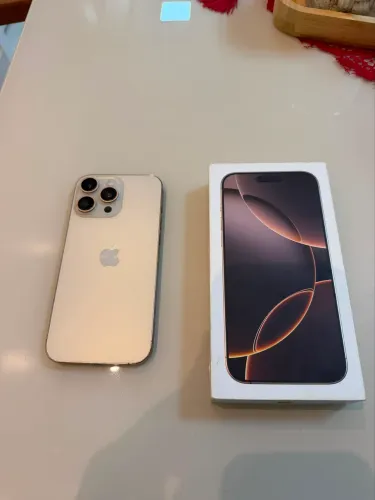 iPhone 16 Pro Max 256 GB