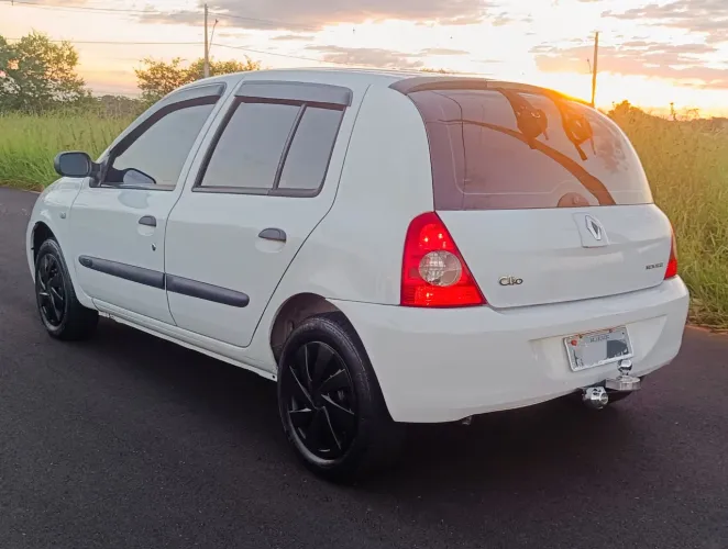 Renault Clio RL / Yahoo/ Authent. 1.0 8V 5P 2007