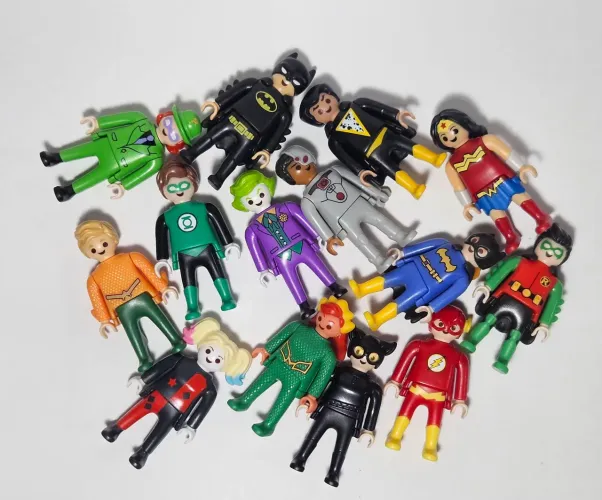 Playmobil kinder ovo DC