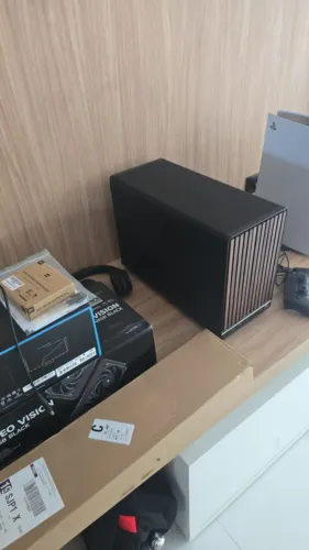 PC Gamer AI Ryzen 9 9950x3d 64gb ram ddr5 4tb