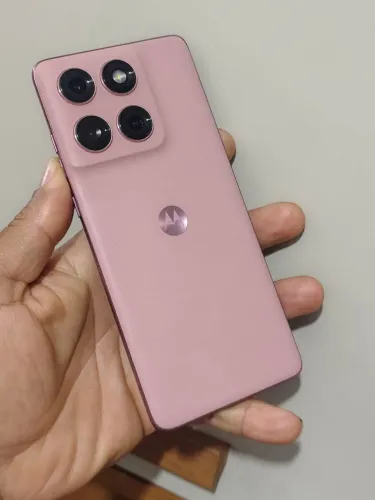 Moto edge 60