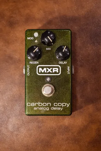 Pedal de Delay analógico MXR Carbon Copy