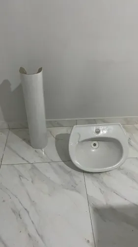 VENDO PIA LAVATÓRIO C/ COLUNA