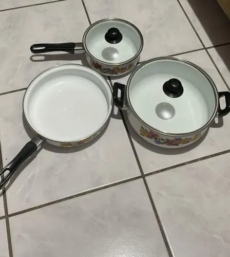 Jogo de panela esmaltada 
