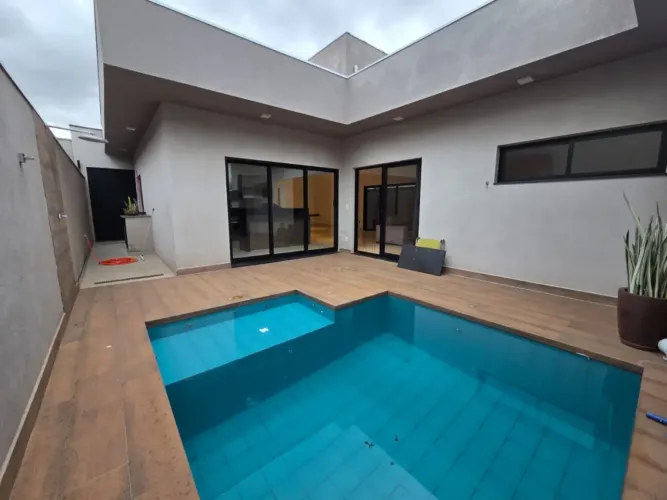 Casa à venda no condomínio Residencial Spazio Verde Comendador em Bauru -SP.