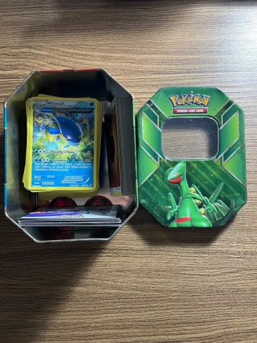 Caixa Pokémon